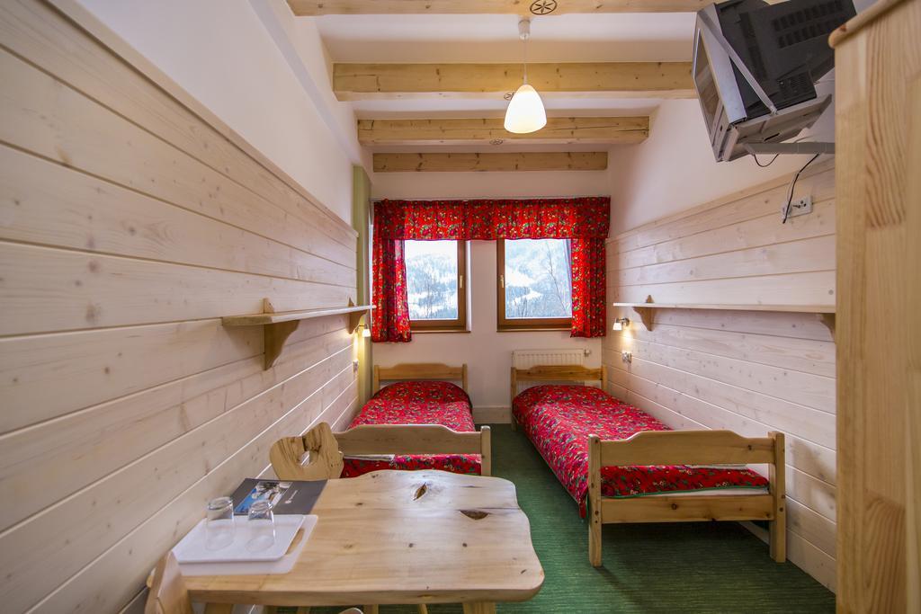 Hotel Gorski Kalatowki ซาโกปาเน ภายนอก รูปภาพ